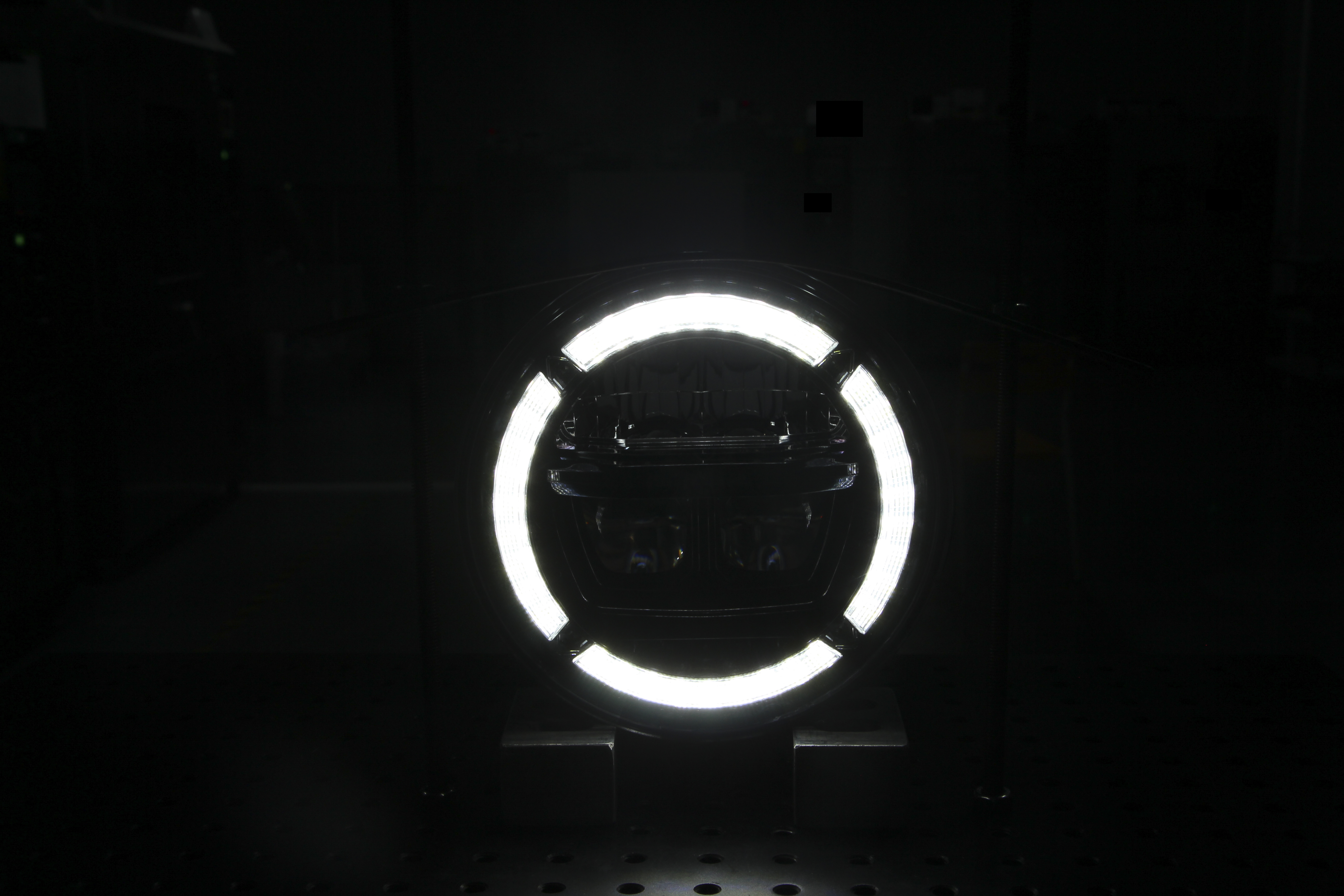 LED svetlo na motorku - Angel Eyes 7"