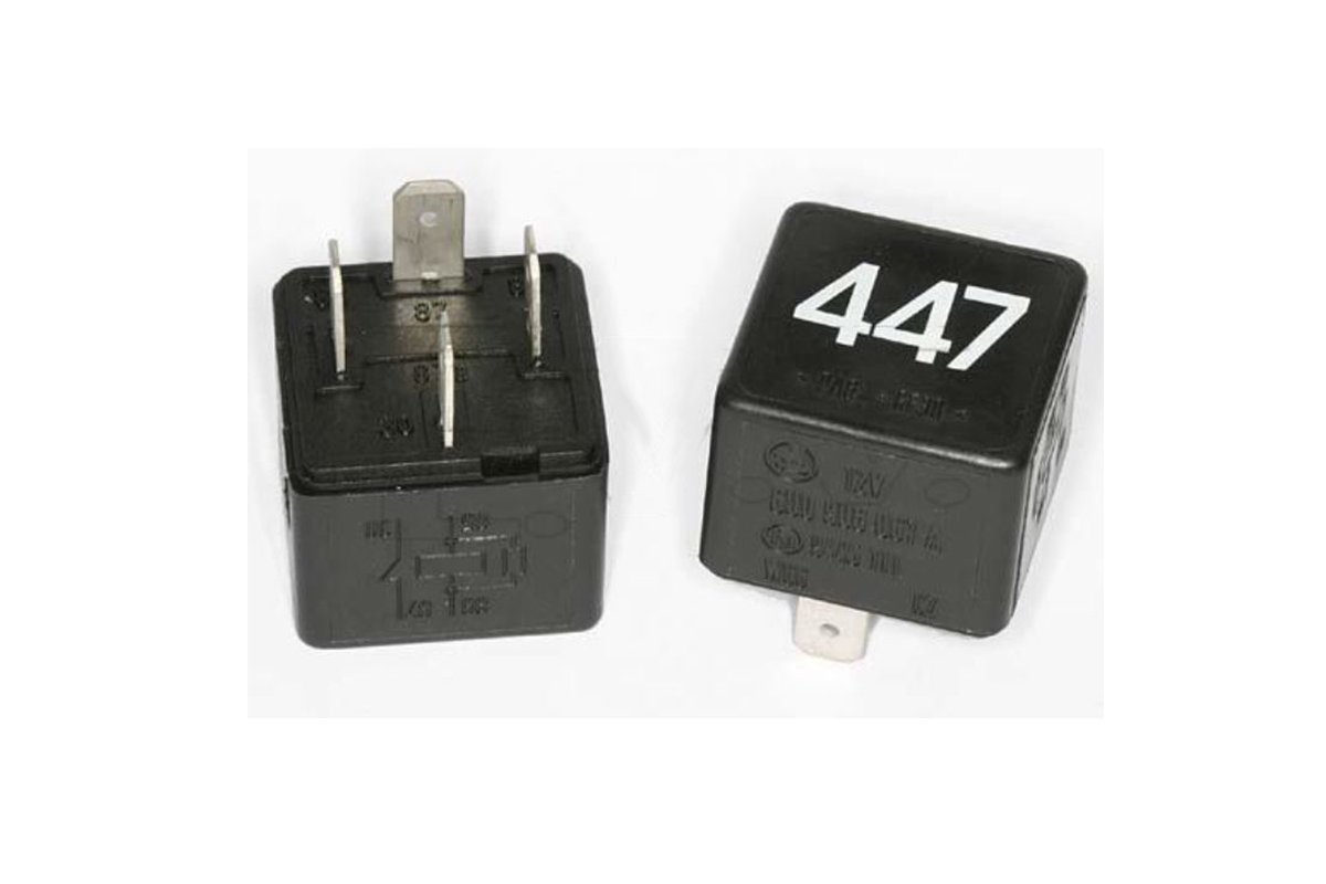 Relé spínacie 12 V / 30 A (4 kontakty) MAGNETON