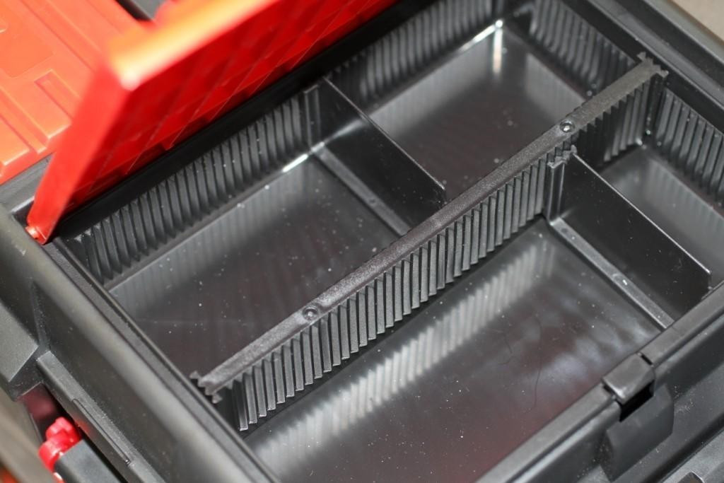 Box / Kufor na náradie s 2 výplňami - TB-802