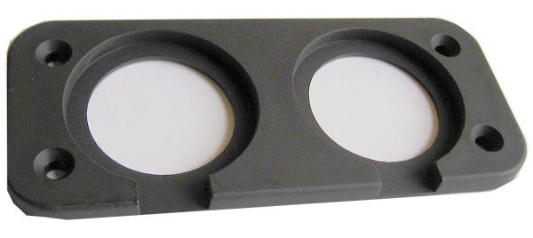 Rámček dvojitý pre zdierky 12V, 2xUSB a V-meter R002