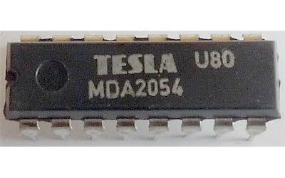 MDA2054 - združený obvod pre magnetofóny, DIL16