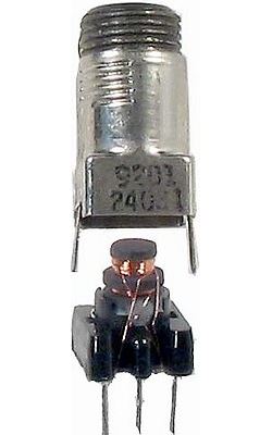 Cievka vf 10x10x18mm tŕň 5x18mm,ferit N05+krúžok B
