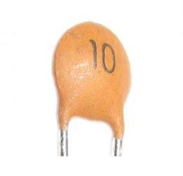 10pF/50V SUNTAN, RM = 2,54mm, keramický kondenzátor