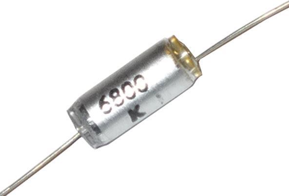 6n8/63V TGL5155, zvitkový kondenzátor axiálny