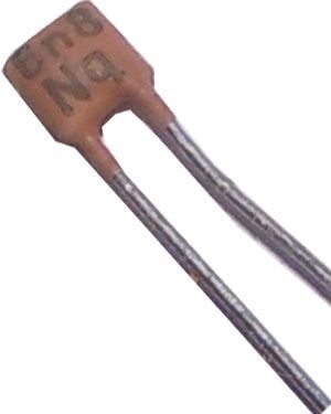 6n8/32V TK783, keramický kondenzátor