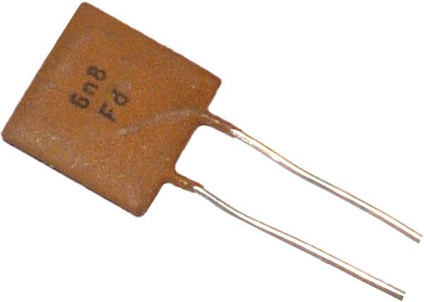 6n8/250V TK725, keramický kondenzátor