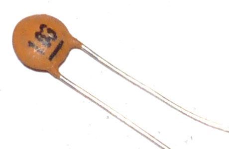 10n/25V V5V, RM = 3, keramický kondenzátor