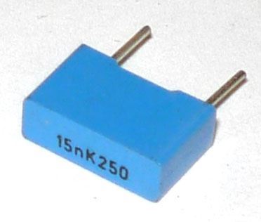 15n/250V TC354, zvitkový kondenzátor radiálny, RM=7,5mm