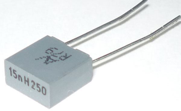 15n/250V MKT RM5 /~TC351/, zvitkový kondenzátor radiálny, RM=5mm
