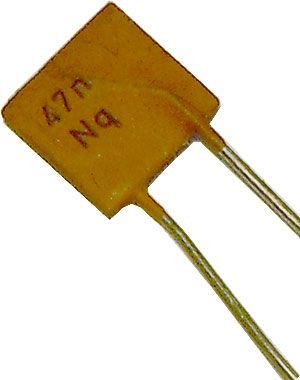 47n/32V TK783, keramický kondenzátor