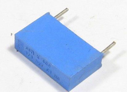 68n/400V MKT PHILIPS, zvitkový kondenzátor radiálny, RM=16mm