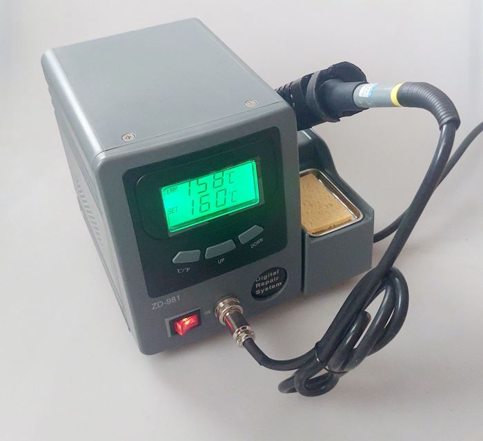 Spájkovacia stanica ZD-981 230V/60W 150-450°C