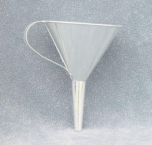 Lievik pocínovaný ¤12cm SK